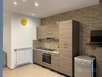 Monolocale arredato per brevi e medi soggiorni