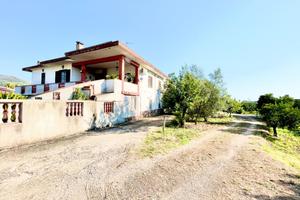 4 LOCALI A SONNINO