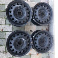 4 cerchioni in ferro R16