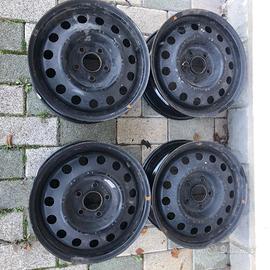 4 cerchioni in ferro R16