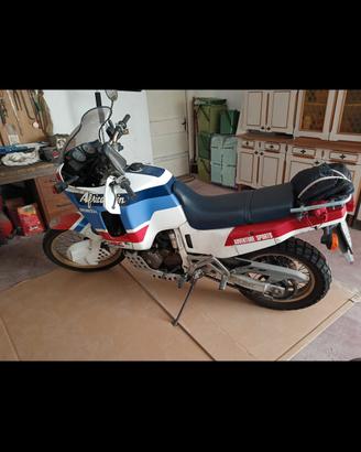 Africa Twin 1988 RD03