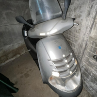 PIAGGIO Super Hexagon 180 GTX