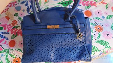 Borsa Blu Donna Carpisa.