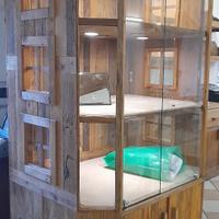 Vetrina artigianale in vero legno antico
