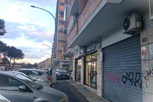 NEGOZIO A ROMA