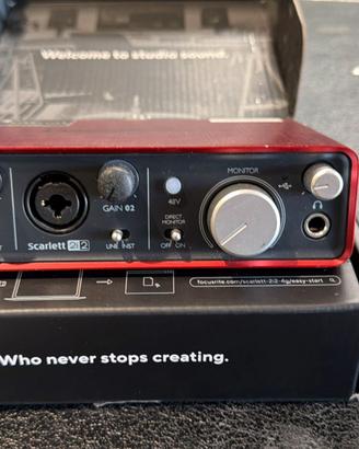 Focusrite Scarlett 2i2