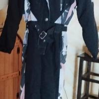 Due tute da donna per sciare