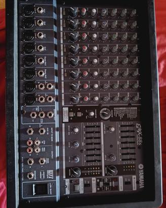 Yamaha EMX 88s powered mixer