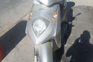 Honda dylan 150 - 2004