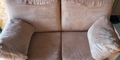 divano 2 posti comodi