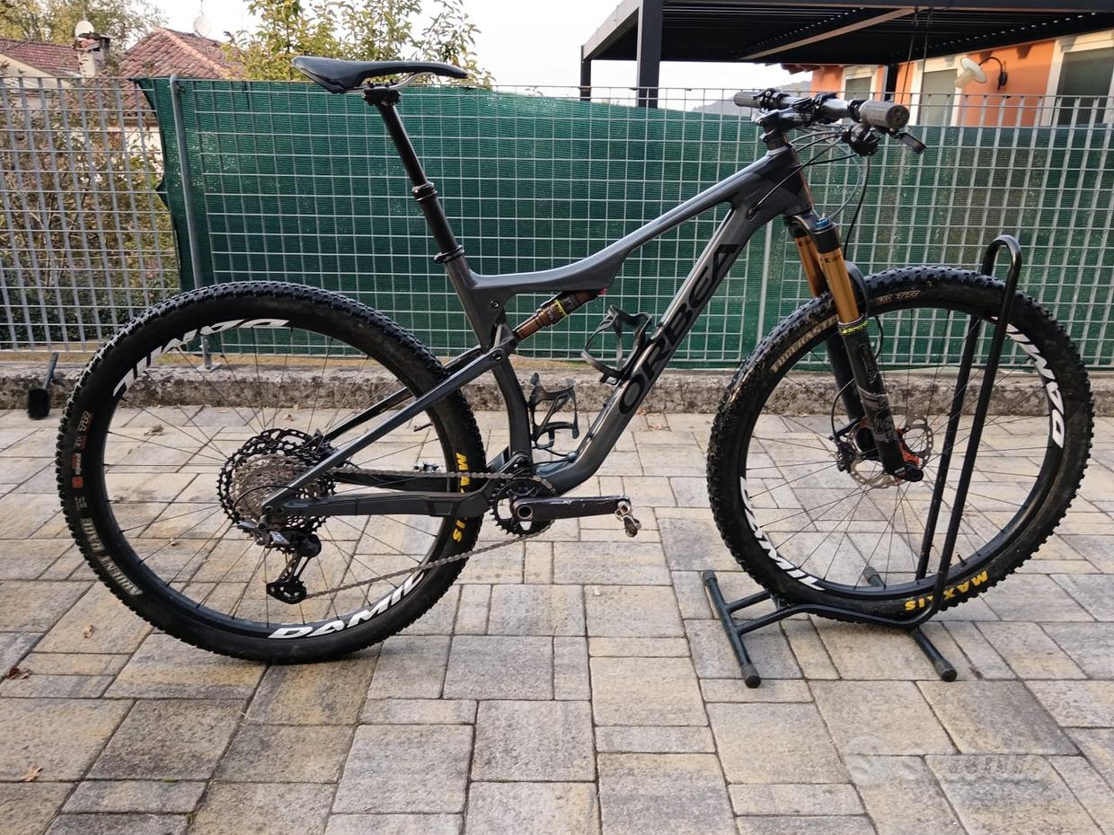 Orbea oiz m30 Fantastiche offerte di Biciclette