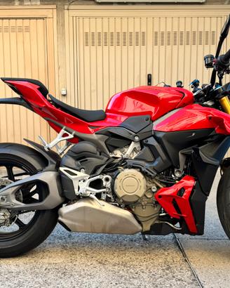 Ducati streetfighter V4S