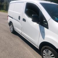 Nissan nv200 autocarro