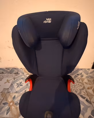 Seggiolino auto isofix della ROMER