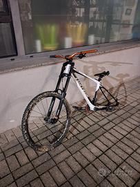 mtb in carbonio 26"