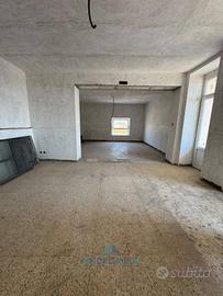 Immobile di 200 m² a Frattamaggiore