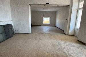 Immobile di 200 m² a Frattamaggiore