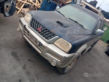 Ricambi usati Mitsubishi L200 anno 2006 - 2477 die