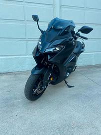 T MAX 560