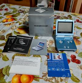 Nintendo Game Boy Advance SP - Vintage Anni 2000