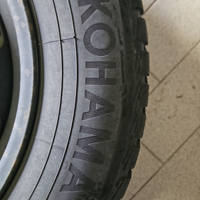 4 pneumatici montati su cerchioni in ferro