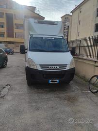 Camion Iveco 35/E4