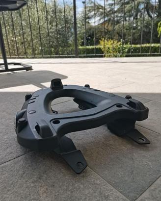 Piastra Givi Monokey posteriore per Yamaha xt660z