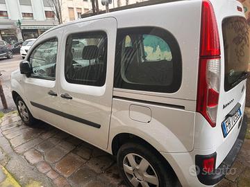Renault kangoo - autocarro