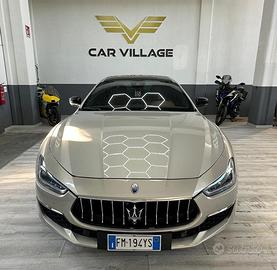 Maserati Ghibli V6 430 CV Q4 Granlusso