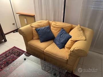 Divano in tessuto 2 posti