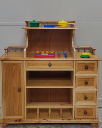 Cucina giocattolo in legno