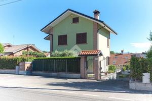 PORZIONE DI BIFAMILIARE A SAN CARLO CANAVESE