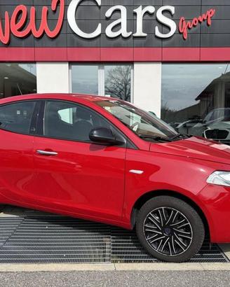 Lancia Ypsilon 1.0 FireFly 5 porte S&S Hybrid Ecoc