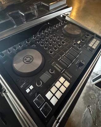 TRAKTOR S4 MK3  + FLIGHT CASE + DECK SAVER
