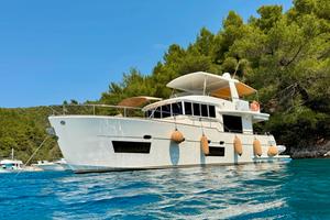 Cantieri Estensi MAINE 535