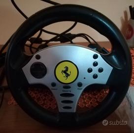 Volante Thrustmaster