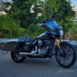 Street glide performance bagger