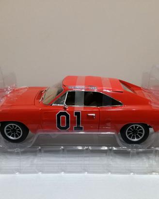 MODELLO AUTO DODGE CHANGER GENERAL LEE HAZZARD