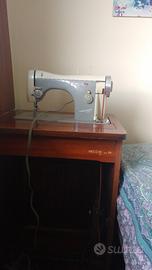 Macchina da cucire Necchi supernova Ultra