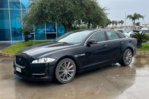 Jaguar XJ 3.0D V6 Premium Luxury - MOTORE NUOVO - 