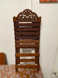 Piccola sedia/sdraio in legno