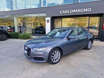 Audi A4 V 2016 Berlina 40 2.0 tdi Business qu...
