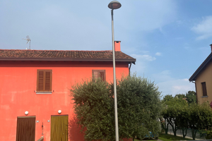 Casa Bifamiliare con giardino