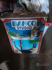 Banco scuola per bambini