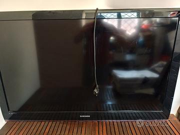 Televisore Samsung da 46 pollici