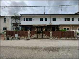 Latina - Rif. ASTA 6513