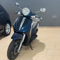 Piaggio Beverly 250cc