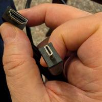 cavo micro HDMI a HDMI 