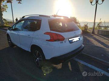 Peugeot 2008 - 2015