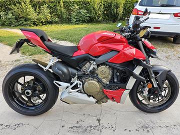 Ducati streetfighter v4 - 2021